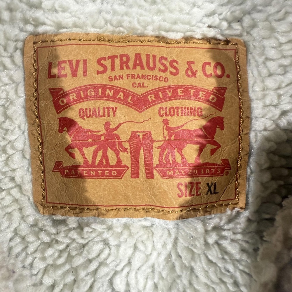 Levi's Sherpa Lined Denim Jacket Mens XL Blue Bomber Trucker Warm Coat - Picture 2 of 6